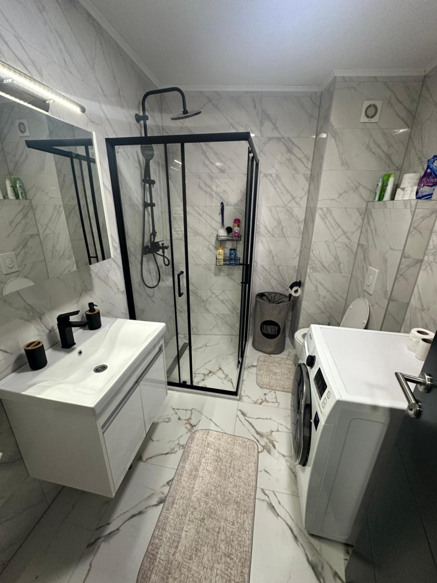 Dbr -dobrinja Sarajevo-free Garage Apartment *